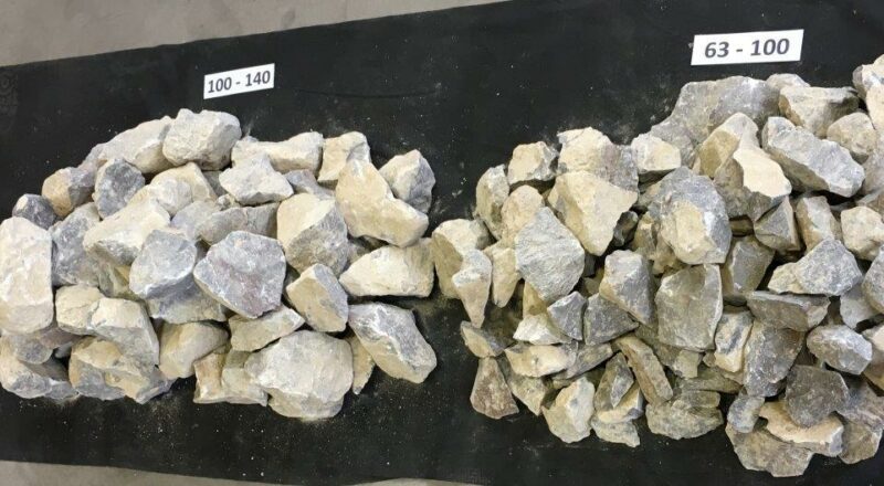 Brechen von Kalkstein Crushing limestone